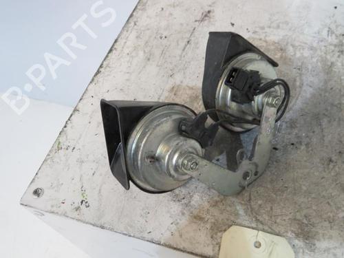 Used Horn Horn DACIA LOGAN (LS_) 1.6 (LS0B, LS0D, LS0F, LS0H) (87 hp) 25086300 25086300