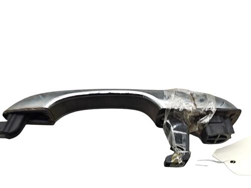 Used Rear left exterior door handle FIAT 500X (334_) 1.6 D Multijet (334AXA1B, 334AXA11) (120 hp) 25075806