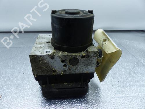 Used ABS pump KIA CARENS III MPV (UN) 2.0 CRDi 140 (140 hp) 25091822