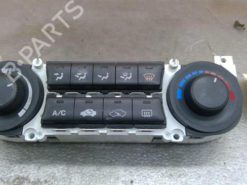 AC Styreenhet / Manøvreringsenhet HONDA STREAM (RN) 1.7 16V (RN1) (125 hp) 25093201