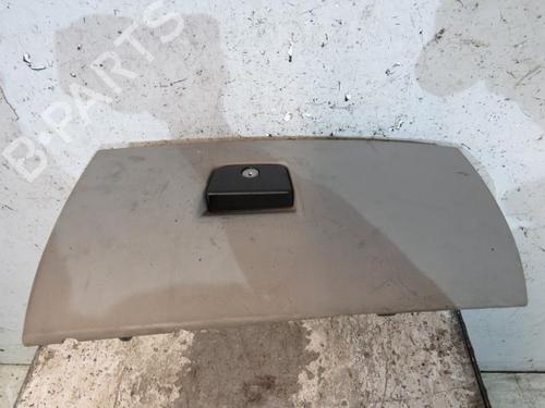 Used Glove box VOLVO S40 II (544) 2.0 D (136 hp) 25066564