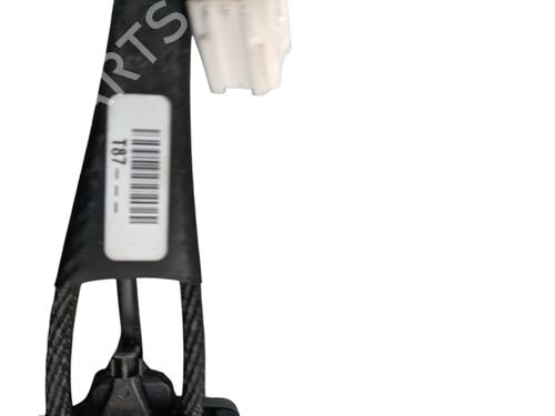 Seat buckle PEUGEOT 5008 (0U_, 0E_) 1.6 HDi | BP32420084I32 