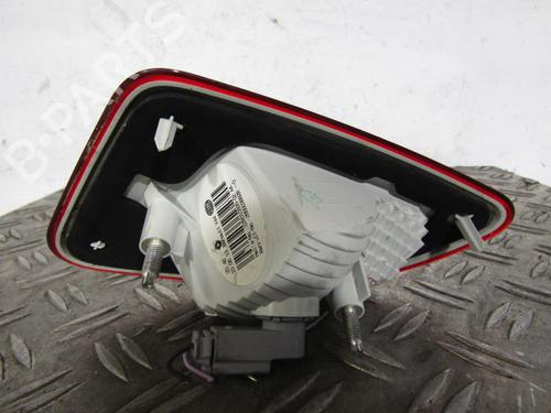Used Right tailgate light Right tailgate light RENAULT TWINGO II (CN0_) 1.2 16V (CN04, CN0B) (75 hp) 25095415 25095415