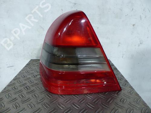Used Left taillight MERCEDES-BENZ C-CLASS (W202) C 180 (202.018) (122 hp) 25080030