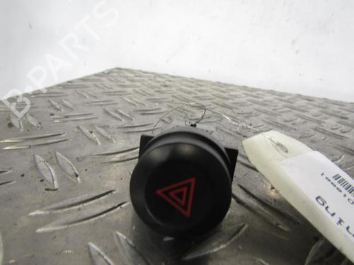 Used Warning switch KIA SORENTO I (JC) 2.5 CRDi 4WD (140 hp) 25113357