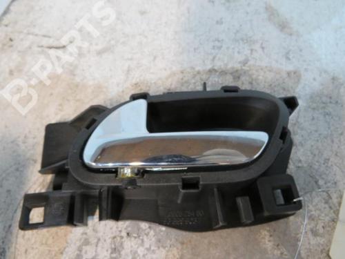 Used Rear left interior door handle Rear left interior door handle PEUGEOT 308 I (4A_, 4C_) 1.6 HDi (90 hp) 10606632 10606632