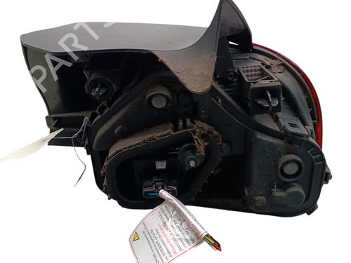 Used Left taillight Left taillight CITROËN C4 CACTUS 1.2 VTi 82 (82 hp) 31040258 31040258