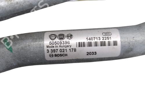 Used Front wiper motor ALFA ROMEO GIULIETTA (940_) 2.0 JTDM (940FXQ1A, 940FYC1A) (150 hp) 32084065