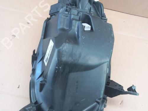 Used Right headlight NISSAN MICRA III (K12) 1.2 16V (65 hp) 26273897