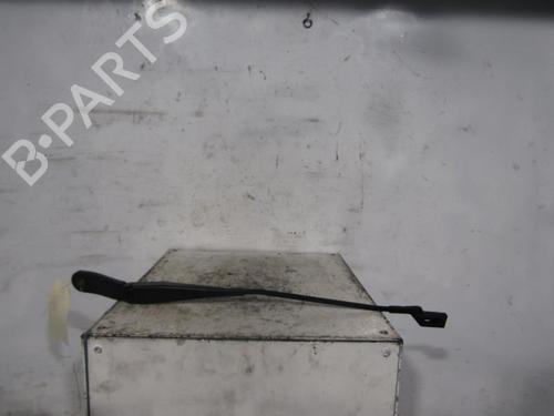 Used Front windshield wiper arm FORD MONDEO IV (BA7) 1.8 TDCi (125 hp) 25078634