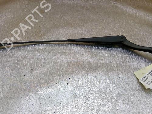 Used Front windshield wiper arm OPEL CORSA E (X15) 1.4 (08, 68) (90 hp) 25063383