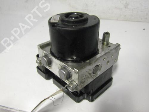 abs-pump-toyota-yaris-_p9_-2005-2006-2007-2008-2009-2010-2011-2012-2013-2014-25083205 main image