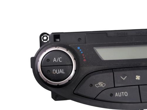Used Climate control TOYOTA YARIS (_P13_) 1.5 (NSP131_) (112 hp) 28840110