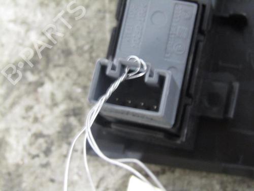 Used Left rear window switch Left rear window switch SEAT LEON (1P1) 2.0 TDI (140 hp) 25105550 25105550