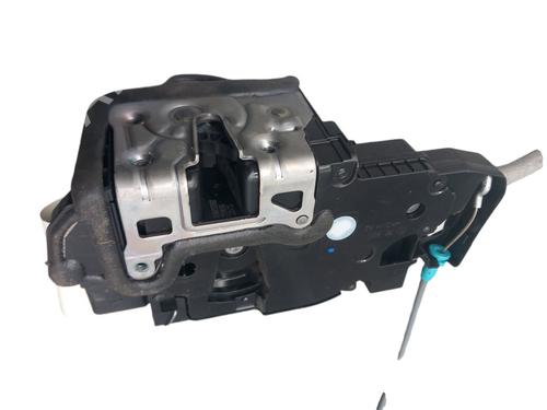 front-right-lock-mercedes-benz-a-class-w177-2018-25059575 main image