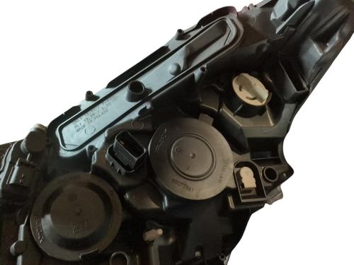 Right headlight PEUGEOT 208 I (CA_, CC_) 1.2 THP 110 | BP31907502C29