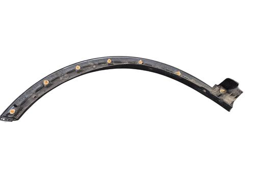 front-right-wheel-arch-trim-renault-megane-e-tech-suv-2021-26504385 main image