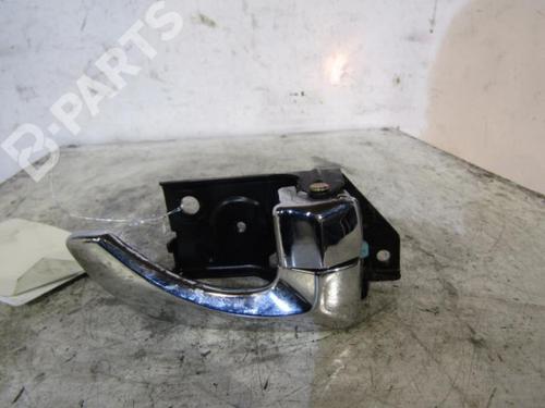 Used Rear right interior door handle Rear right interior door handle HYUNDAI SANTA FÉ I (SM) 2.0 CRDi 4x4 (113 hp) 10595012 10595012