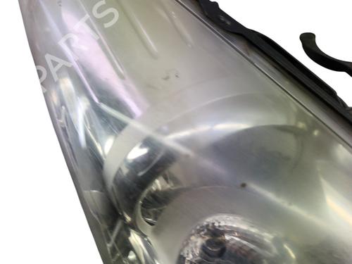 Right headlight PEUGEOT 5008 (0U_, 0E_) 2.0 HDi 150 / BlueHDi 150 | BP32113586C29