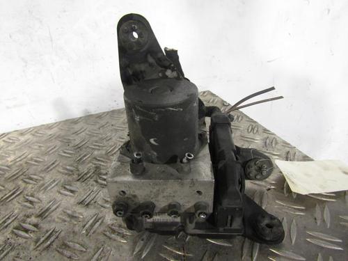 Used ABS pump ABS pump RENAULT MEGANE II (BM0/1_, CM0/1_) 1.5 dCi (BM1E, CM1E) (106 hp) 25069664 25069664
