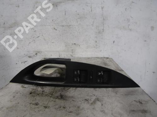 Used Left rear window switch Left rear window switch SEAT ALTEA (5P1) 2.0 TDI 16V (140 hp) 10592415 10592415