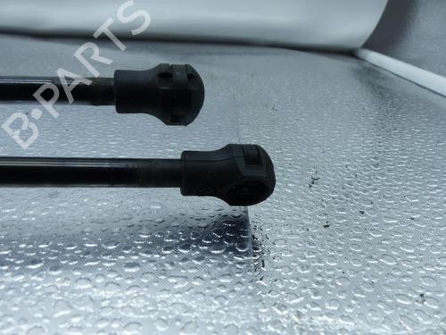 Tailgate lift support PEUGEOT 208 I (CA_, CC_) 1.2 VTI 82 | BP25090971C138