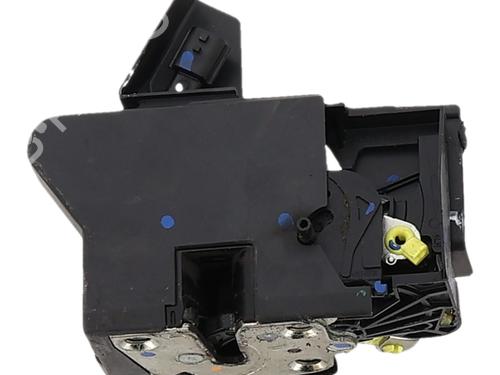 rear-left-lock-dacia-sandero-ii-2012-35890825 main image