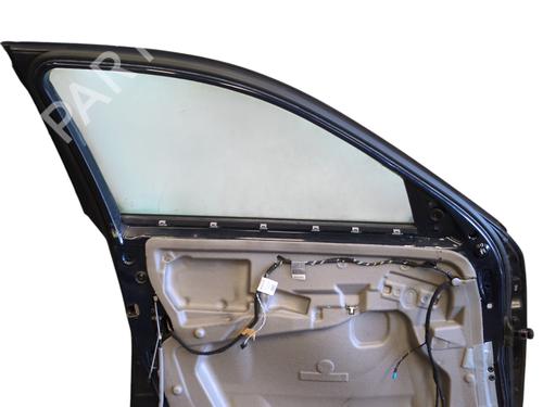 Left front door BMW 5 Touring (E61) 520 d | BP27732169C2 