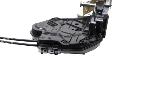 Cerradura puerta trasera izquierda TOYOTA AYGO (_B4_) 1.0 VVTi (KGB40) (72 hp) 30675259