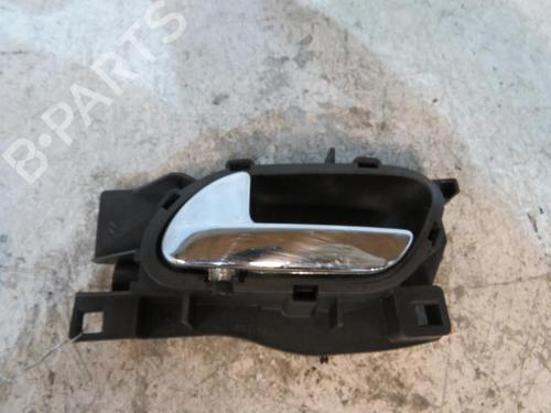 Used Rear left interior door handle PEUGEOT 407 (6D_) 2.0 HDi 135 (6DRHRH, 6DRHRE, 6DRHRG, 6DRHRJ) (136 hp) 25092466
