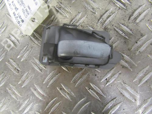 Venstre foran invendig håndtak CITROËN XSARA PICASSO (N68) 1.6 HDi (109 hp) 25084927