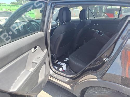 Left tailgate light KIA SPORTAGE III (SL) 1.7 CRDi | BP38063882C79 - Image 16