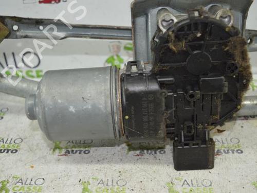 Used Front wiper motor Front wiper motor CITROËN C5 II (RC_) 2.0 HDi (RCRHRH) (136 hp) 25097693 25097693
