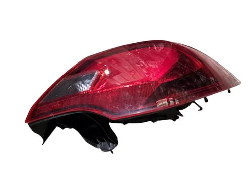 Feu arrière droit OPEL CORSA E (X15) 1.4 (08, 68) (90 hp) 29488546