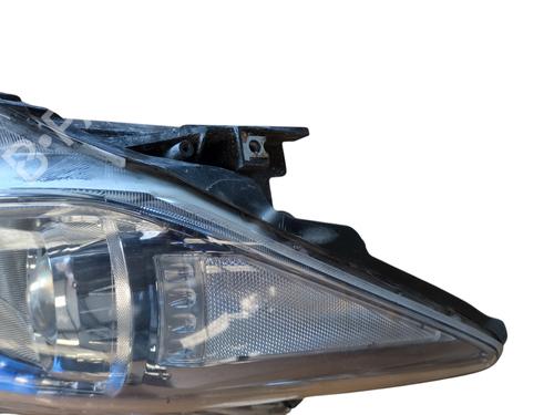 Right headlight TOYOTA PRIUS (_W3_) 1.8 Hybrid (ZVW30) | BP26147413C29