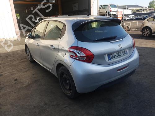 Front windshield wiper arm PEUGEOT 208 I (CA_, CC_) 1.6 HDi | BP25062681C143 