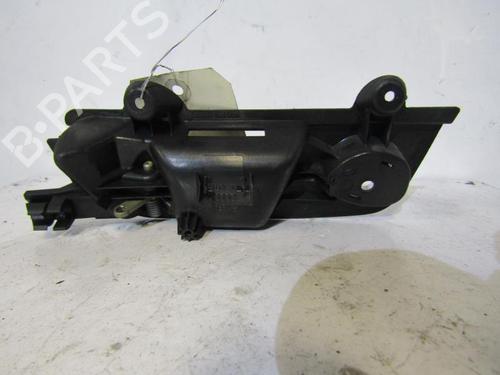 rear-right-interior-door-handle-audi-a4-b6-8e2-2000-2001-2002-2003-2004-2005-25090447 main image