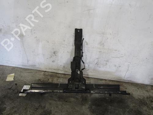 Frontplade/Frontkurv HYUNDAI TRAJET (FO) 2.0 CRDi (113 hp) 25085528
