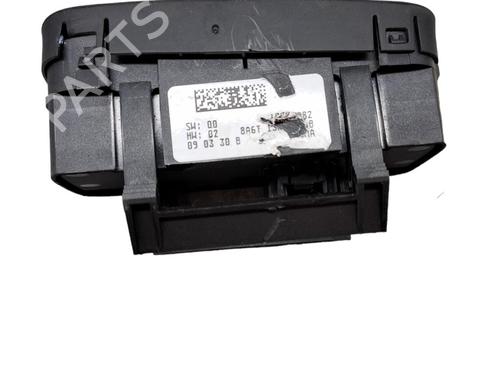 Used Headlight switch Headlight switch FORD FIESTA VI (CB1, CCN) 1.4 (97 hp) 25061899 25061899
