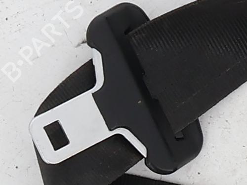 front-left-seatbelt-dacia-lodgy-js_-2012-37269034 main image