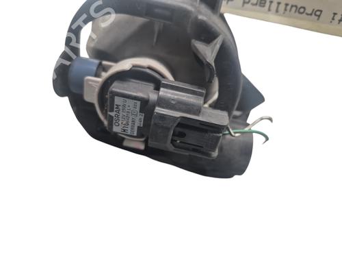 Used Right front fog light TOYOTA AURIS (_E18_) 1.8 Hybrid (ZWE186_, ZWE186R) (136 hp) 30971491