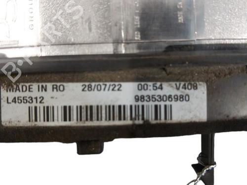 Used Third brake light Third brake light PEUGEOT 308 SW III (FC_, FJ_, FR_, F4_, FN_) BlueHDi 130 (FCYHZL, FCYHZT) (131 hp) 25073592 25073592