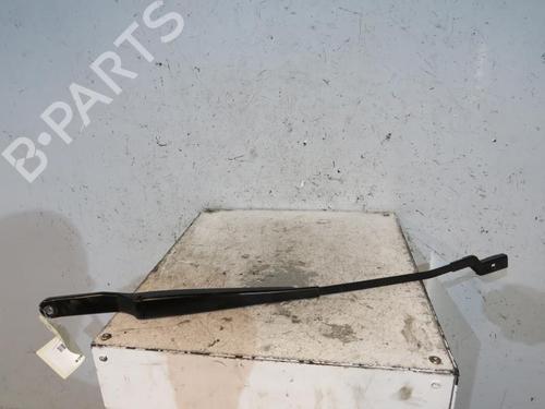 Used Front windshield wiper arm PEUGEOT 308 I (4A_, 4C_) 1.6 HDi (90 hp) 25081190