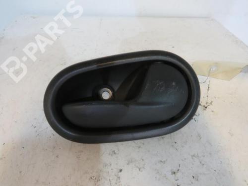 Used Front right interior door handle Front right interior door handle DACIA SANDERO II 1.5 dCi (90 hp) 10601440 10601440