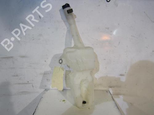 Used Windscreen washer tank FIAT 500 (312_) 1.2 (312AXA1A) (69 hp) 25106075