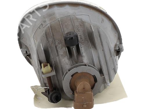 Used Right front fog light Right front fog light TOYOTA RAV 4 II (_A2_) 2.0 D 4WD (CLA20_, CLA21_, CLA20R, CLA21R) (116 hp) 34044440 34044440