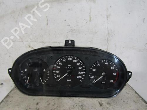 Used Instrument cluster RENAULT MEGANE I (BA0/1_) 1.6 e (BA0F, BA0S) (90 hp) 25070340