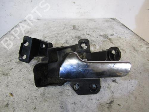 Used Front left interior door handle OPEL ZAFIRA A MPV (T98) 2.0 DI 16V (F75) (82 hp) 25106125