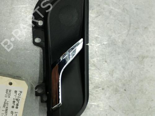 Used Rear right interior door handle Rear right interior door handle 25104419 25104419