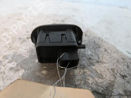 Used Front left interior door handle Front left interior door handle PEUGEOT 1007 (KM_) 1.6 16V (109 hp) 25067326 25067326